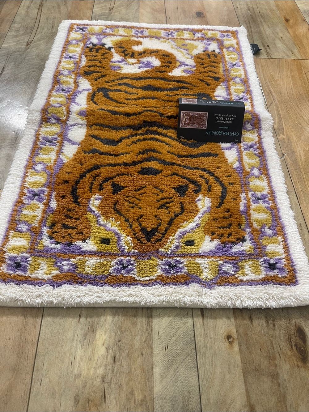 Cynthia Rowley colorful tiger print bath rug - non slip backing 21”x32” - NEW 🐅